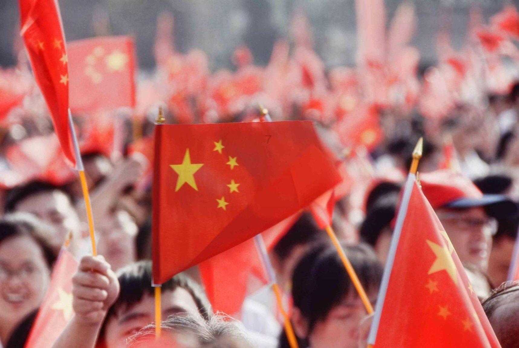 时少一点是什么字？